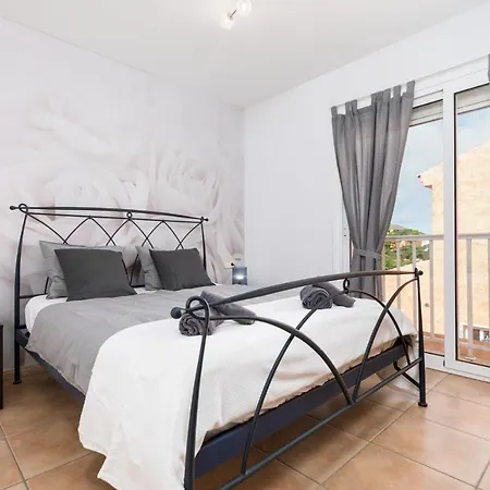 Home2book Charming Casa Prima, Private Jacuzzi&bbq Corralejo